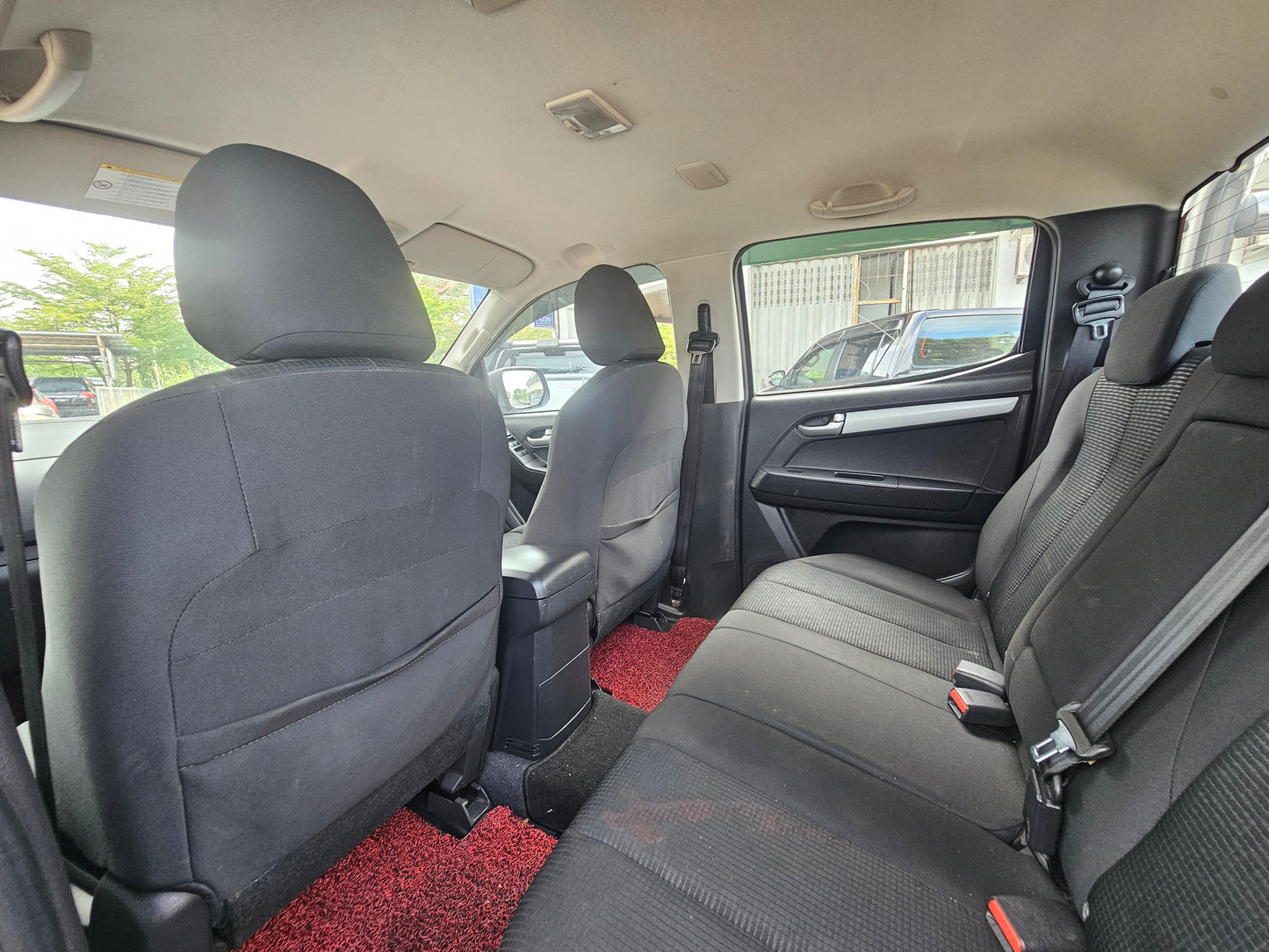 2017 Isuzu DMAX D/CAB 2.5 M VGS 2WD (MT) - (JSJ5759)