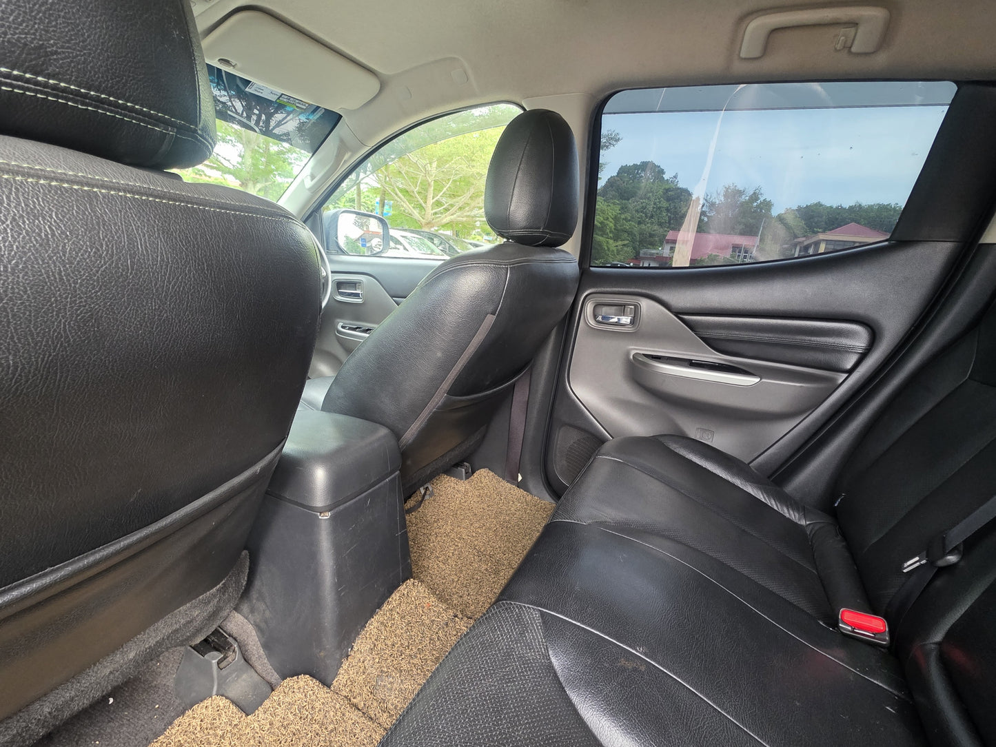 2016 (Reg 2017) Mitsubishi TRITON D/CAB 2.4 ADV VGT HS 4X4 4WD (AT) - (VS4057)