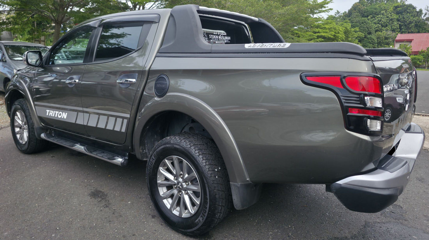 2016 (Reg 2017) Mitsubishi TRITON D/CAB 2.4 ADV VGT HS 4X4 4WD (AT) - (VS4057)