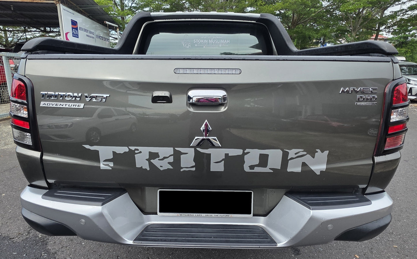 2016 (Reg 2017) Mitsubishi TRITON D/CAB 2.4 ADV VGT HS 4X4 4WD (AT) - (VS4057)