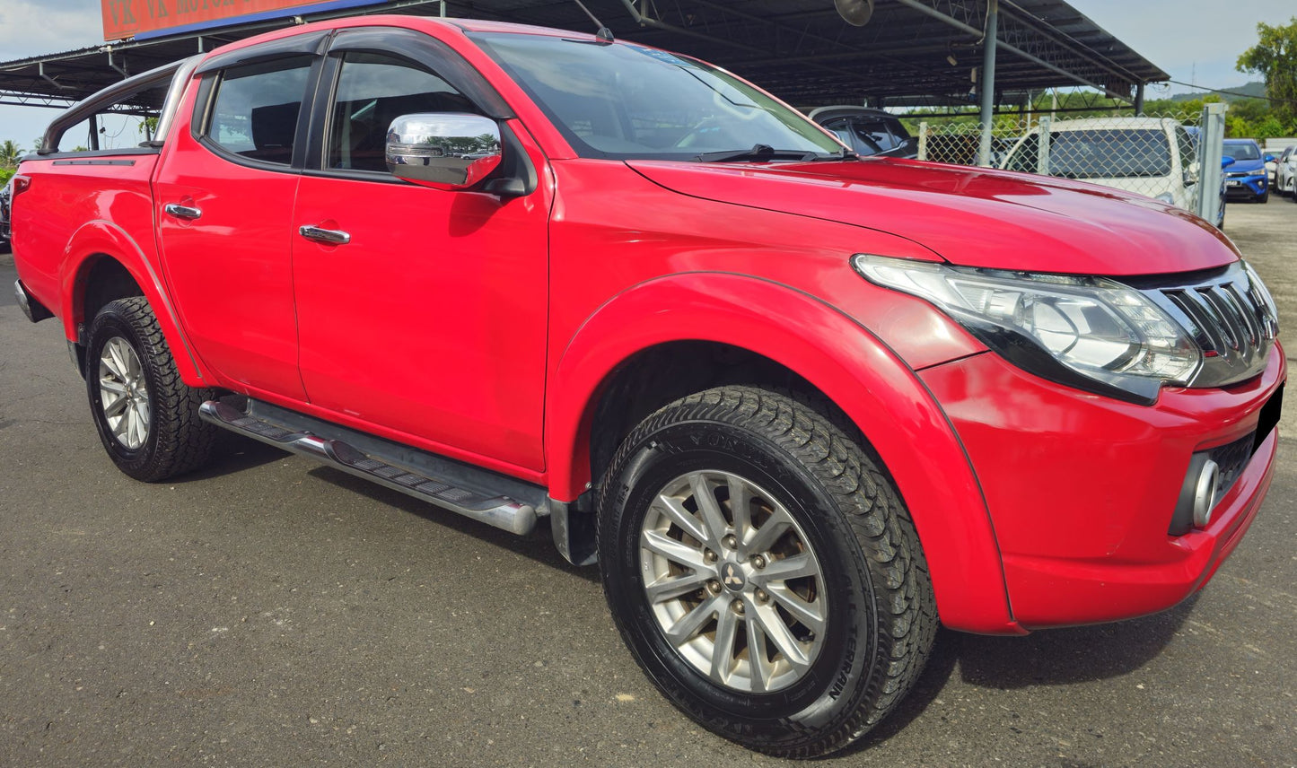 2015 Mitsubishi TRITON 2.4 A VGT MS 4WD (AT) - (SJS3016)