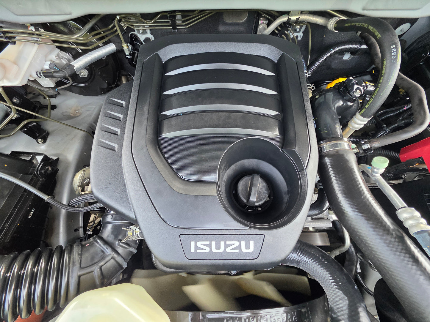2022 Isuzu DMAX D/CAB 1.9 4X4 4WD (MT) - (AMK5125)