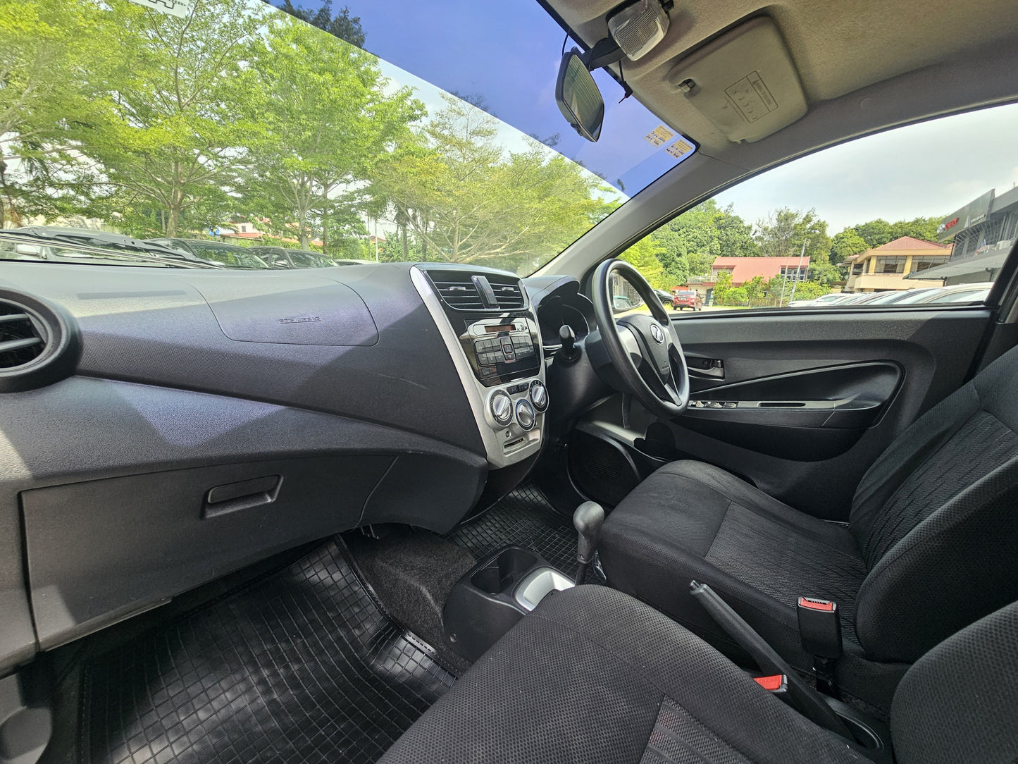 2017 Perodua AXIA 1.0 A - 1000 G FL (AT) - (PMX4798)