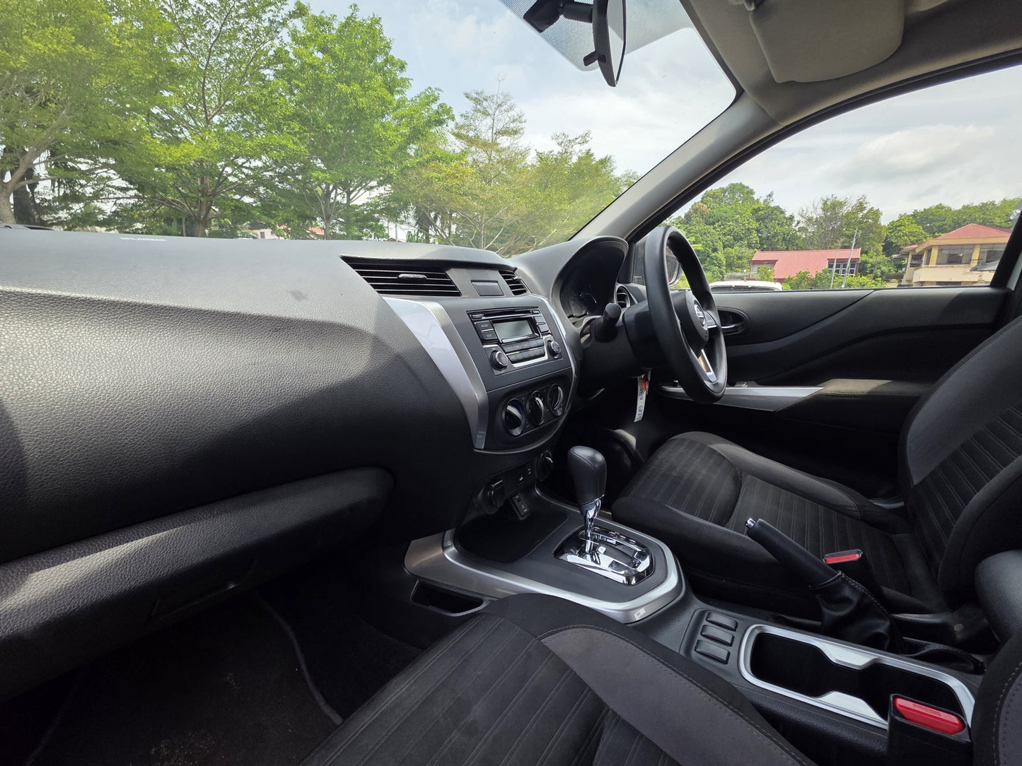 2021 Nissan NAVARA 2.5 A SE 4WD FL (AT) - (VGQ6825)