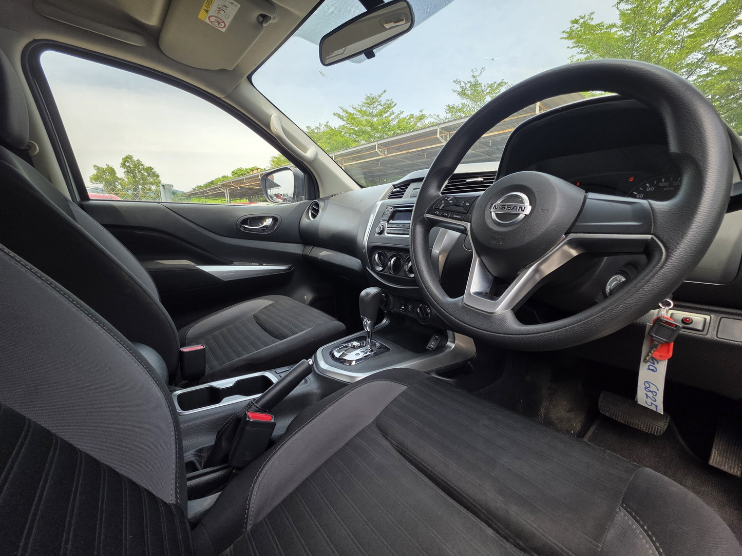2021 Nissan NAVARA 2.5 A SE 4WD FL (AT) - (VGQ6825)