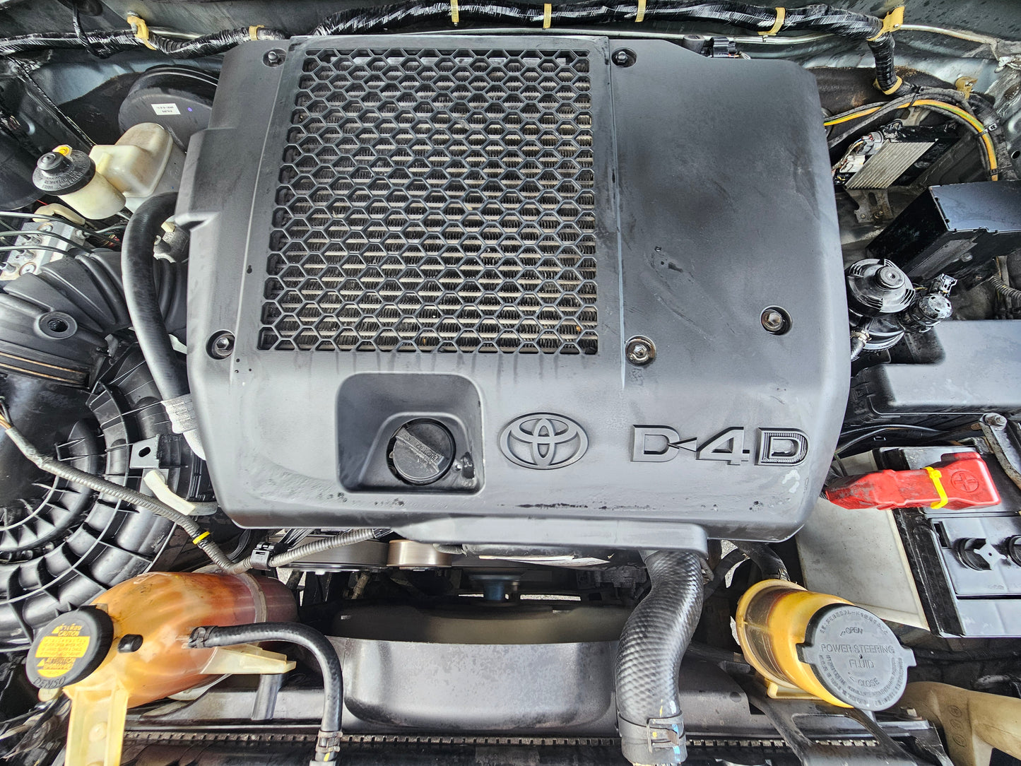2013 Toyota HILUX D/CAB 2.5 G 4X4 4WD (AT) - (BMB1966)