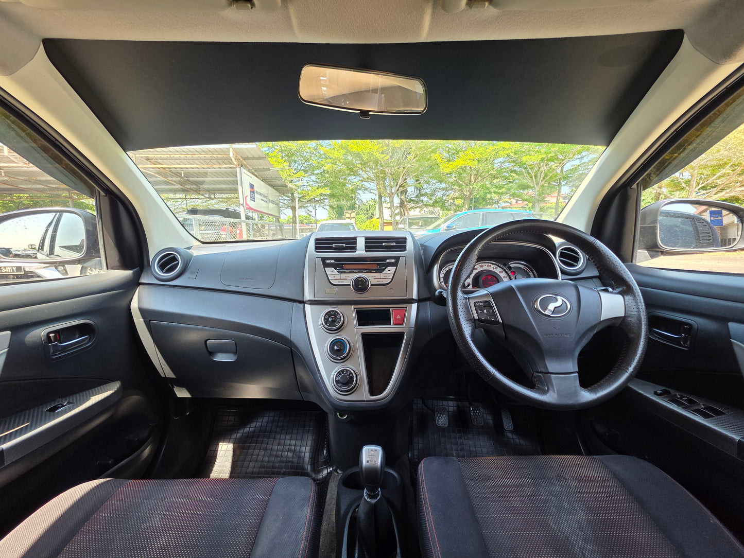 2016 Perodua MYVI 1.5 A -1500 SE FL (MT) - (SAC5902C)