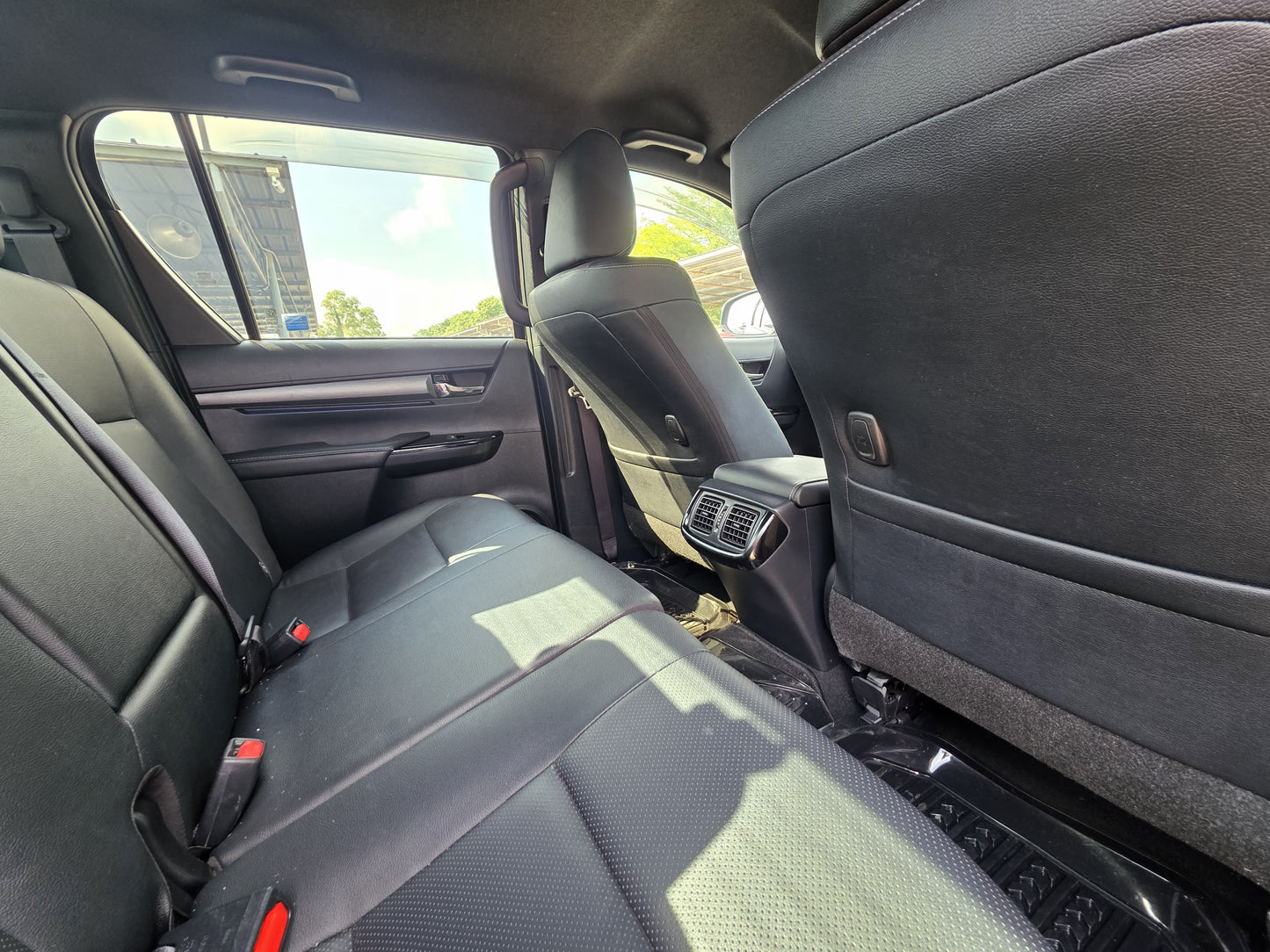2023 Toyota HILUX D/CAB 2.8 A ROGUE VNT 4WD FL (AT) - (SMW3860)
