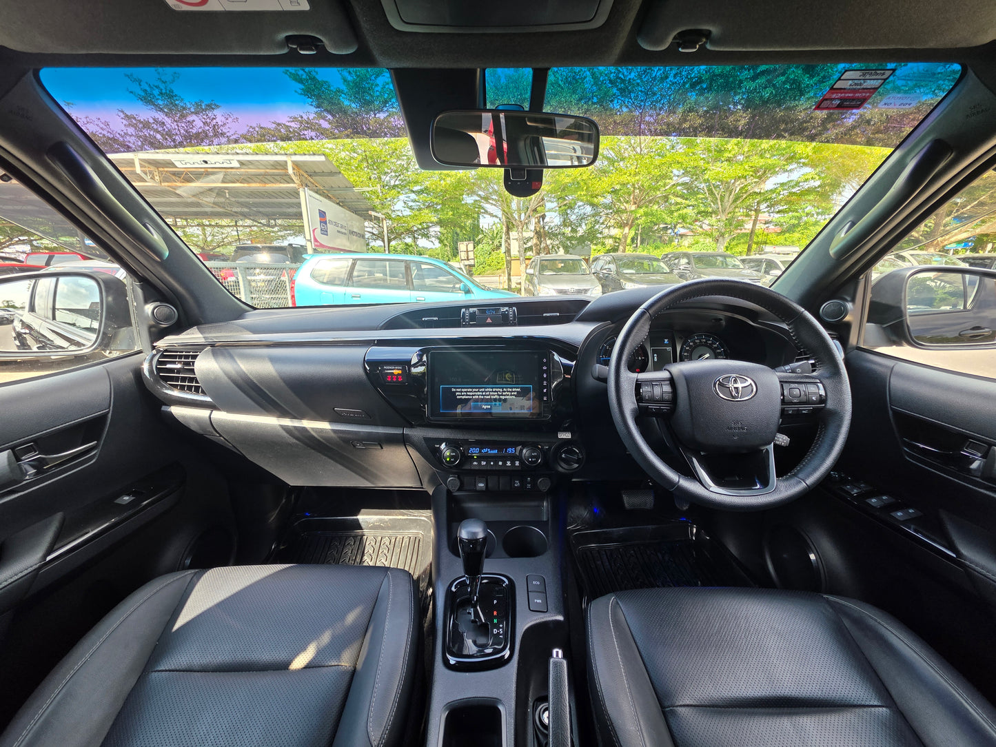 2023 Toyota HILUX D/CAB 2.8 A ROGUE VNT 4WD FL (AT) - (SMW3860)