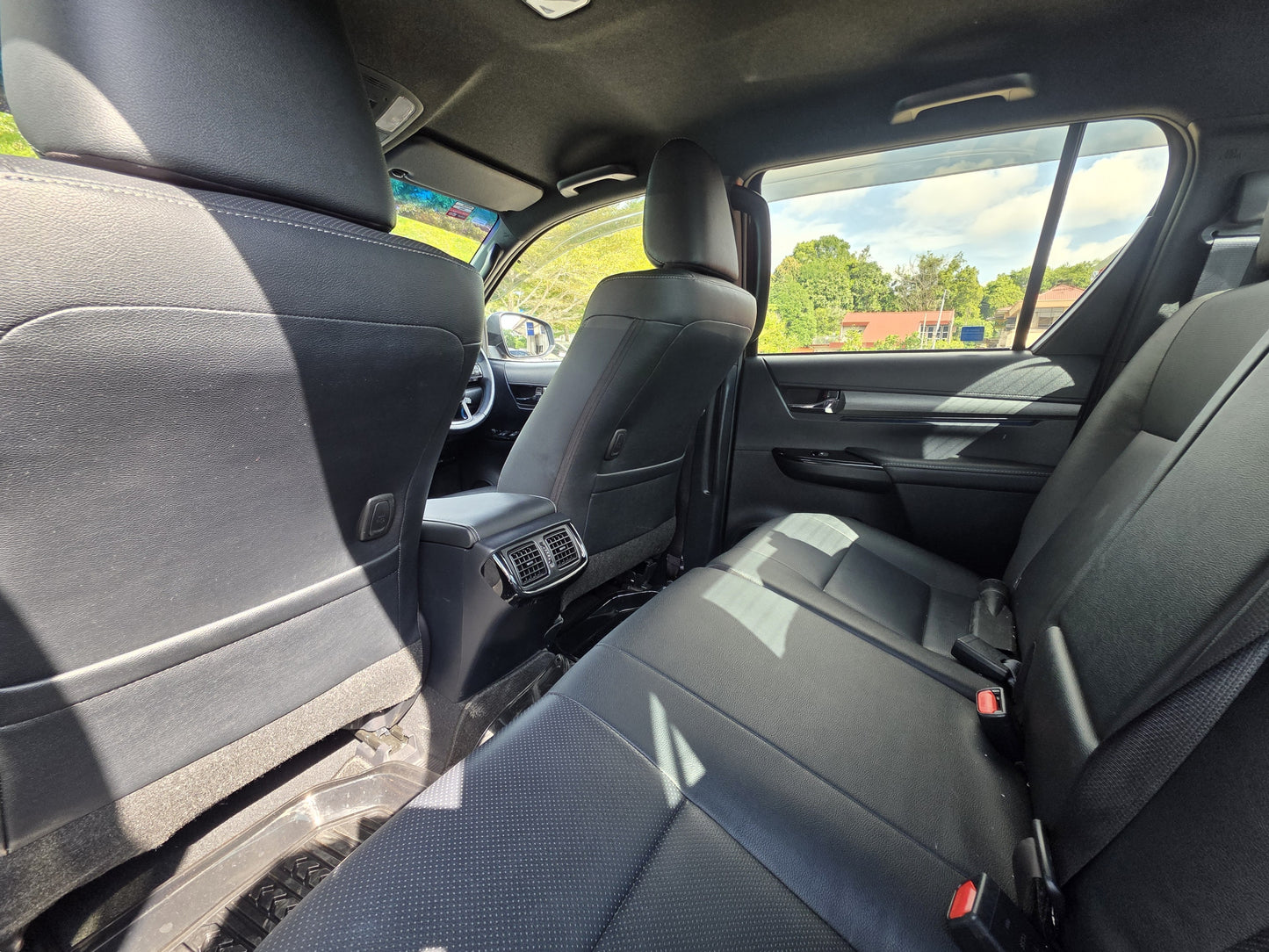 2023 Toyota HILUX D/CAB 2.8 A ROGUE VNT 4WD FL (AT) - (SMW3860)