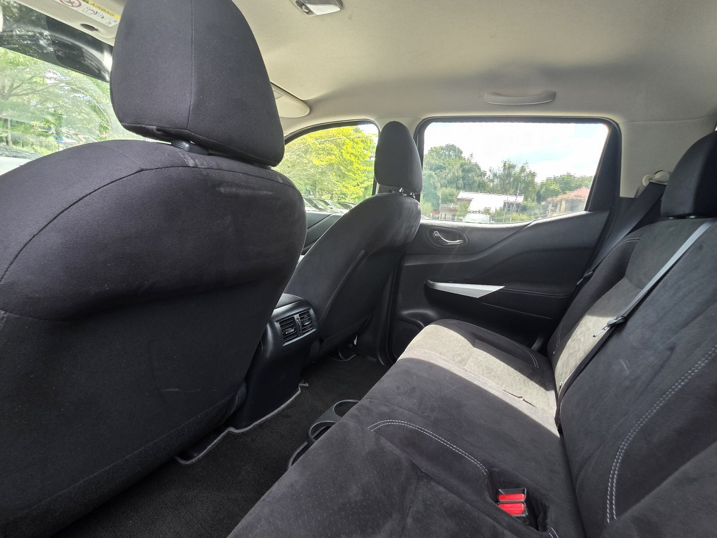 2019 Nissan NAVARA NP300 DC 2.5 A V (AT) - (BPX6387)