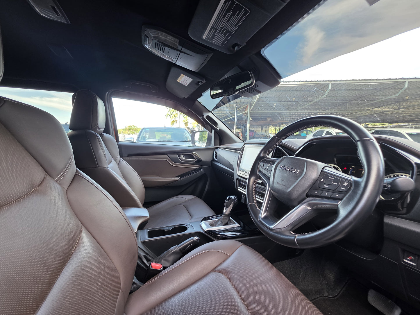 2022 Isuzu D-MAX D/CAB 3.0 A TURBO X-TERRAIN 4X4 FL (AT) - (VJB9882)