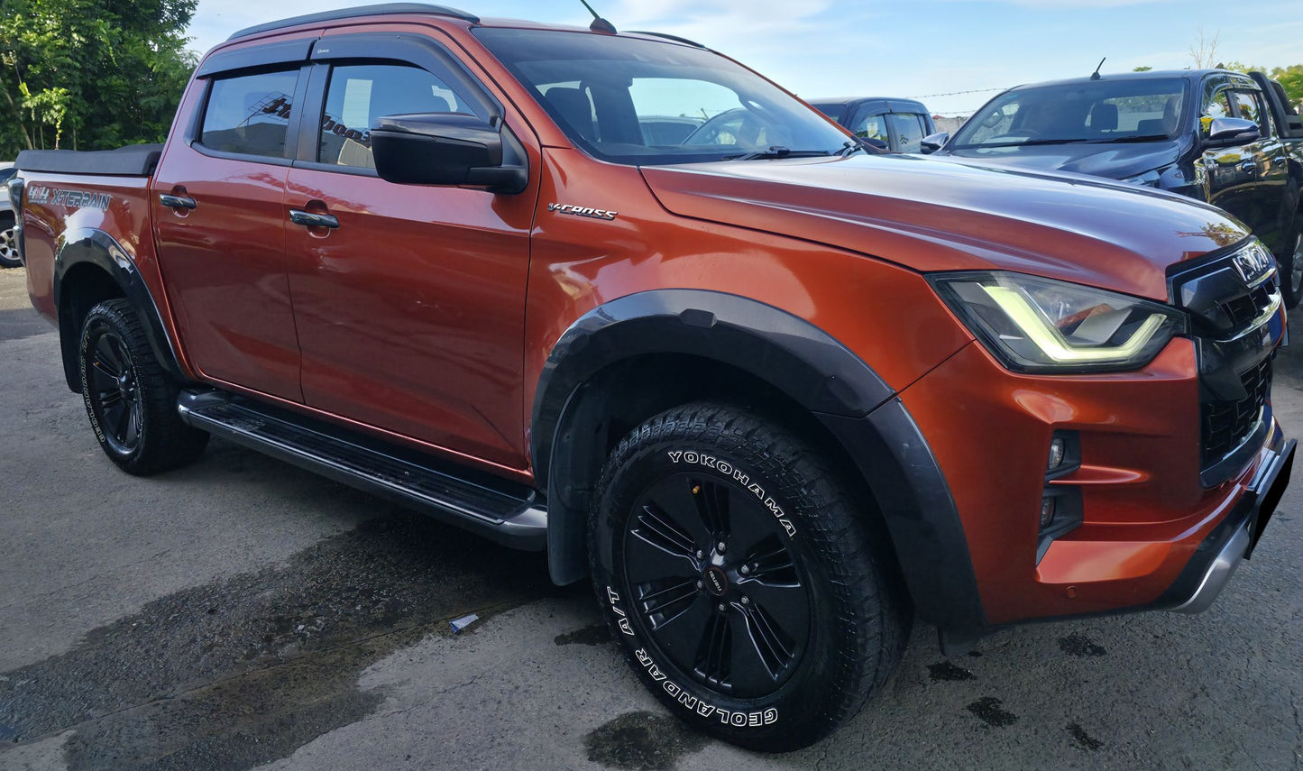 2022 Isuzu D-MAX D/CAB 3.0 A TURBO X-TERRAIN 4X4 FL (AT) - (VJB9882)