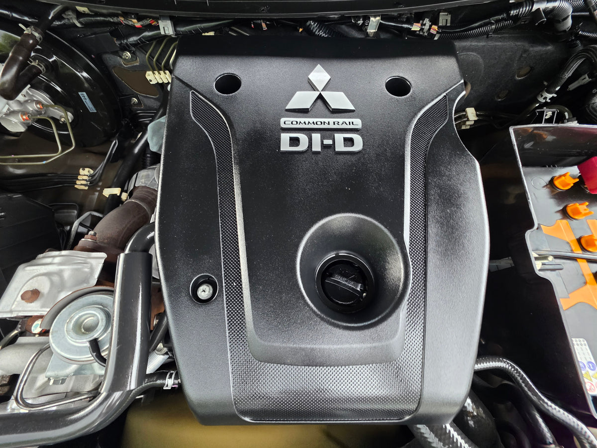 2016 Mitsubishi TRITON DC 2.4 A ADV VGT 4WD (AT) - (JRR9233)