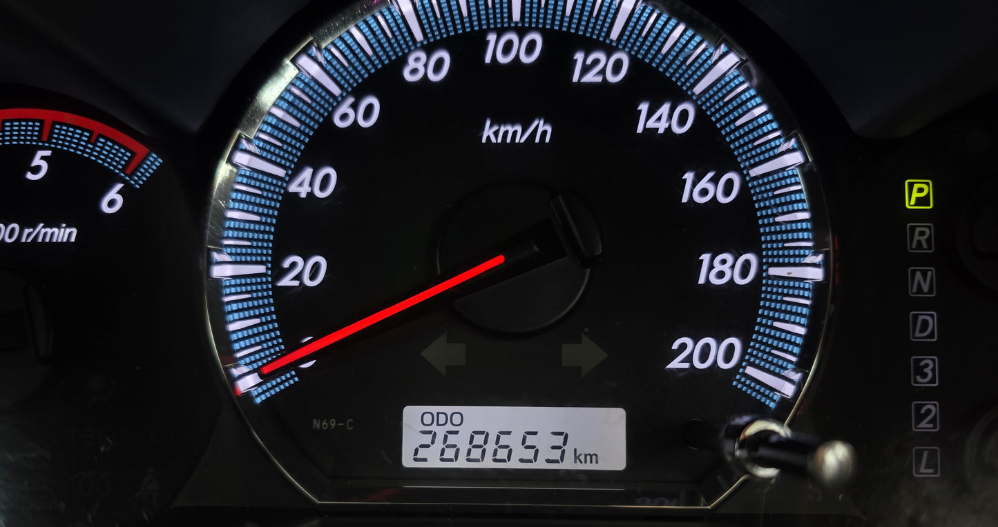 2014 Toyota FORTUNER 2.5 A G (TRD BODYKITS) (DIESEL) 4WD FL 4X4 (AT)- (ST9966P)
