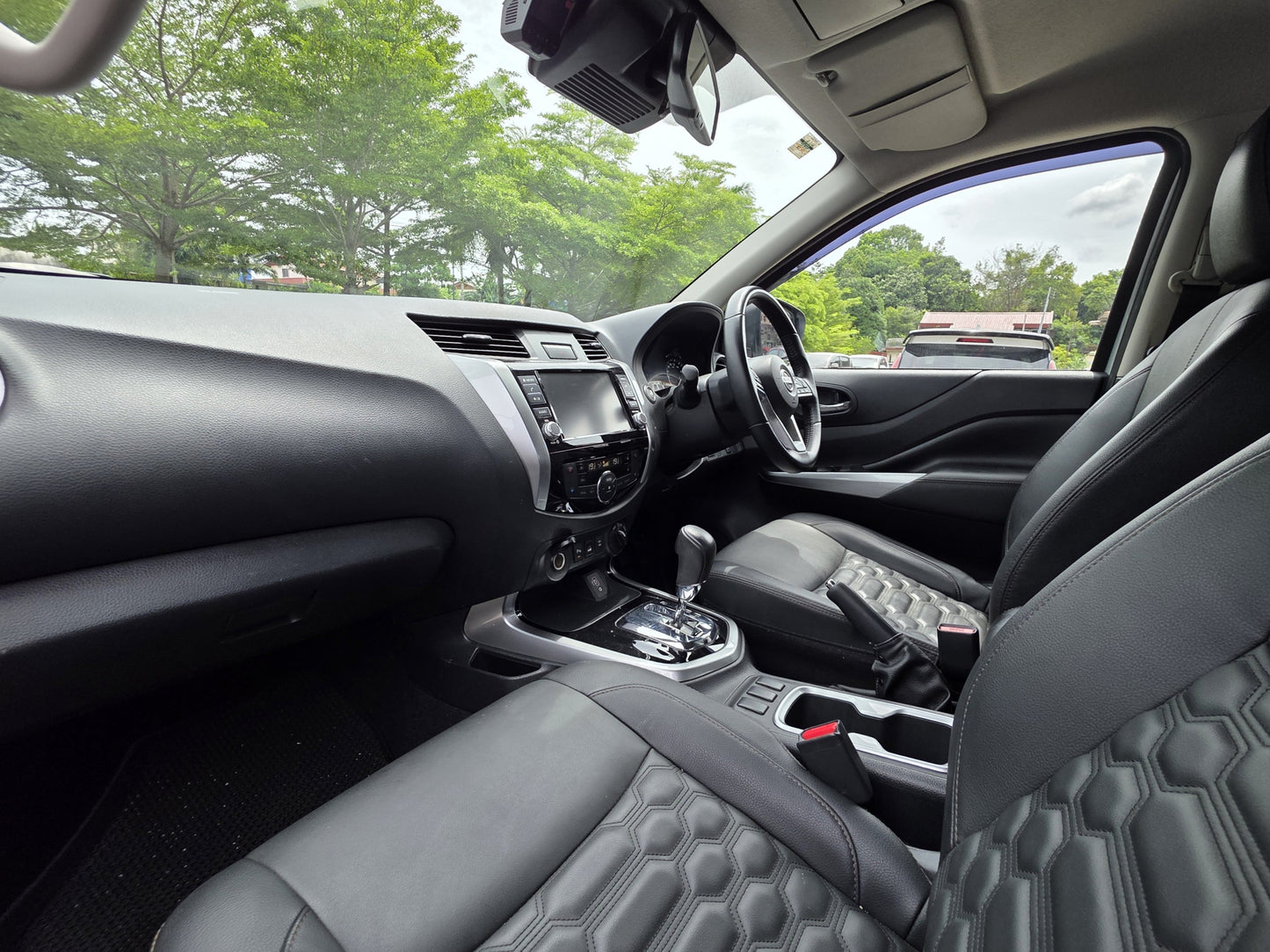 2022 Nissan NAVARA D/CAB 2.5 A VL 4WD FL (AT) - (VHT8300)