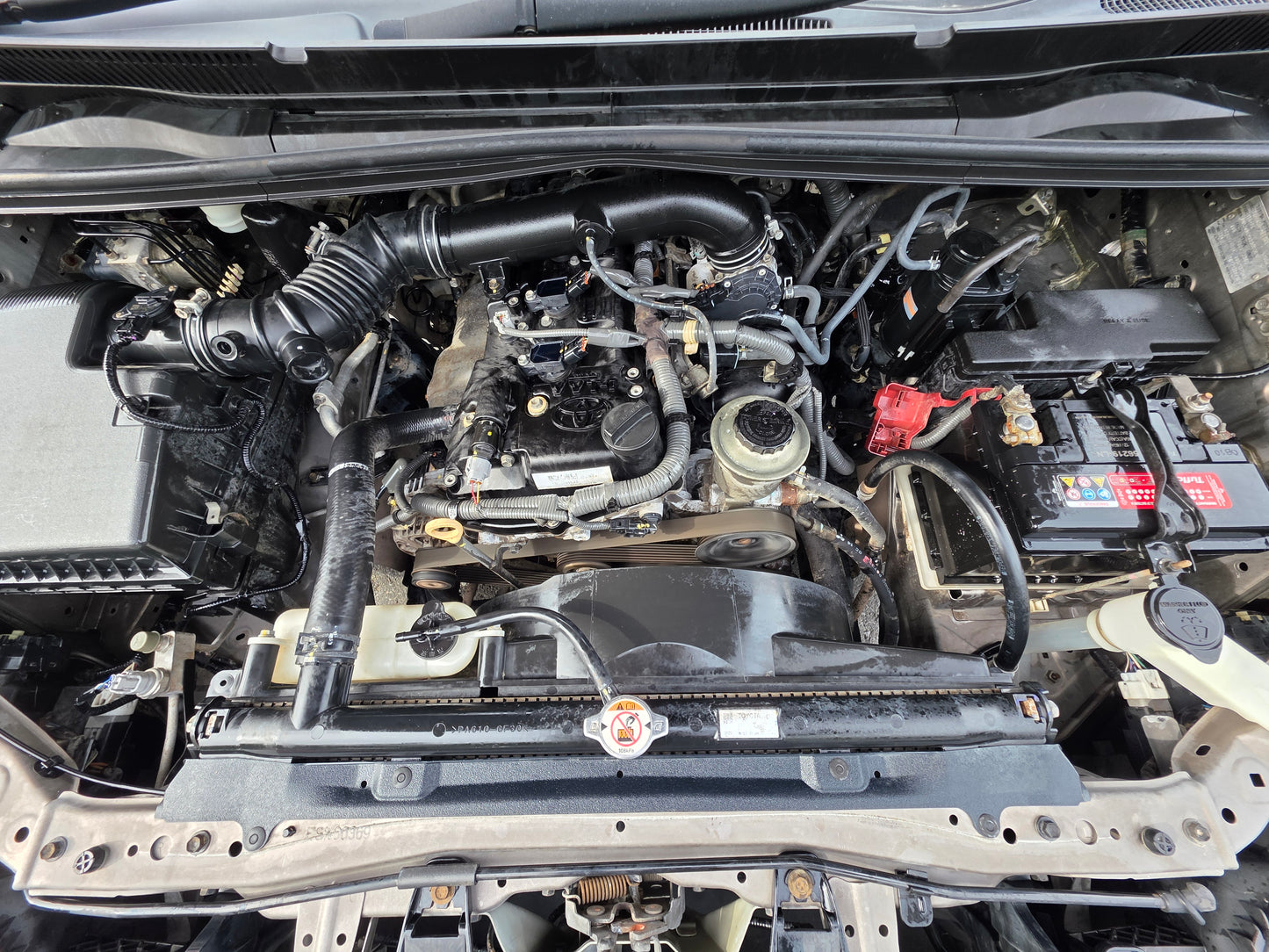 2017 Toyota INNOVA 2.0 A (E) FL (AT) - (JSH3226)