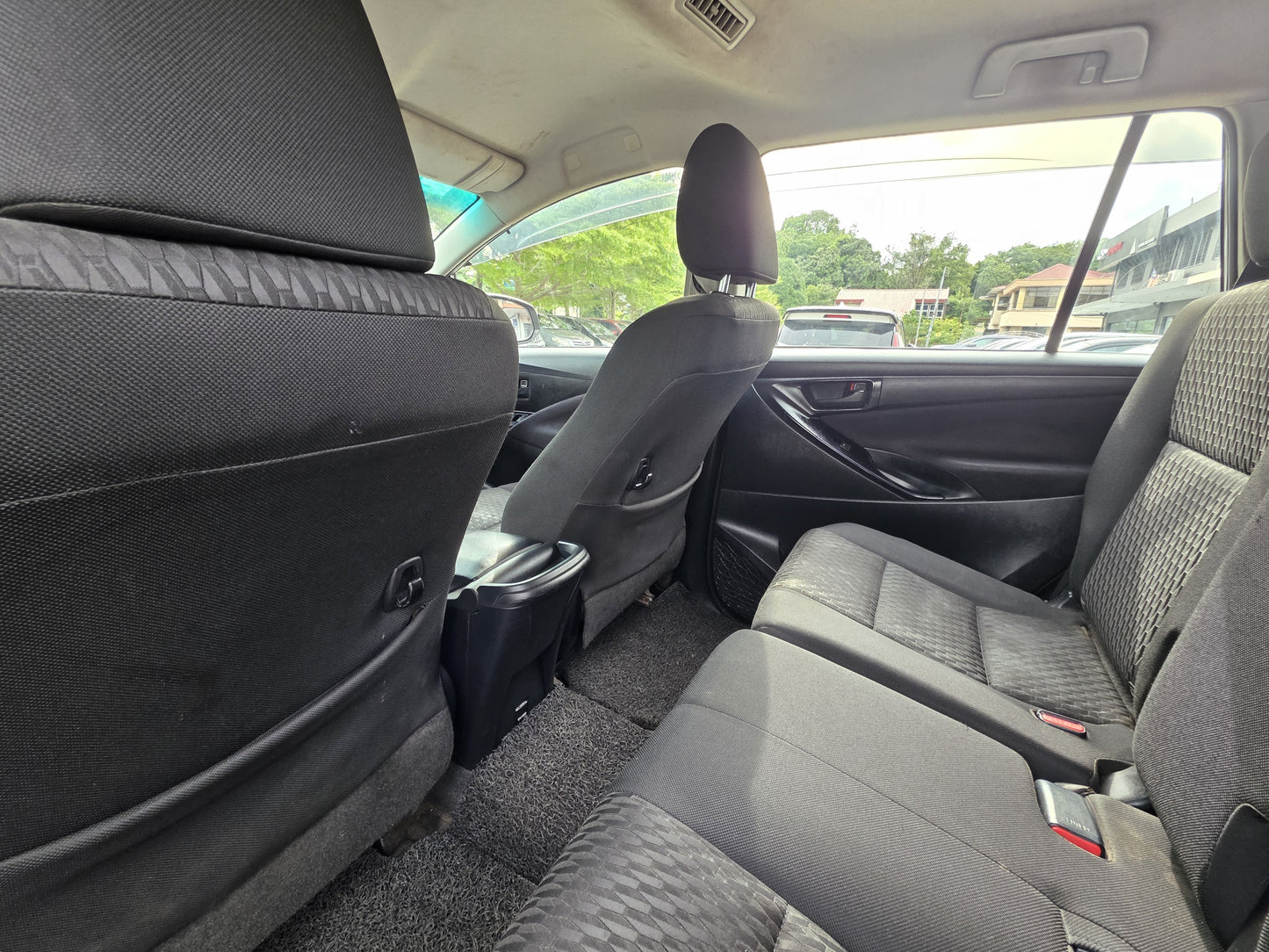 2017 Toyota INNOVA 2.0 A (E) FL (AT) - (JSH3226)