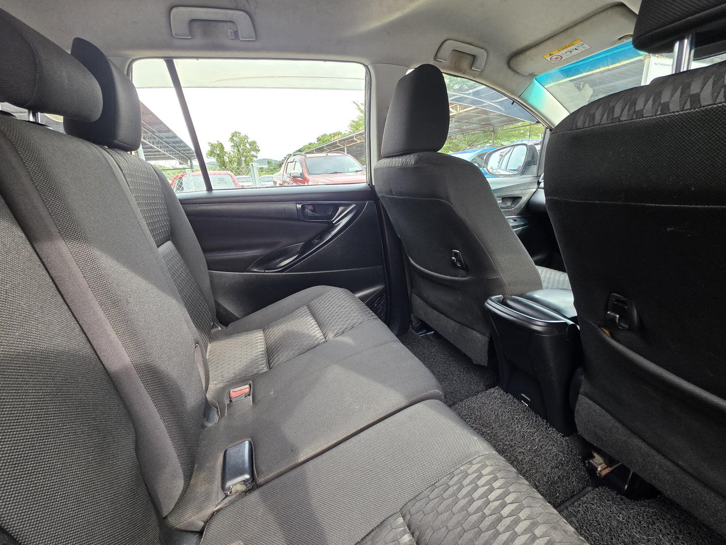 2017 Toyota INNOVA 2.0 A (E) FL (AT) - (JSH3226)
