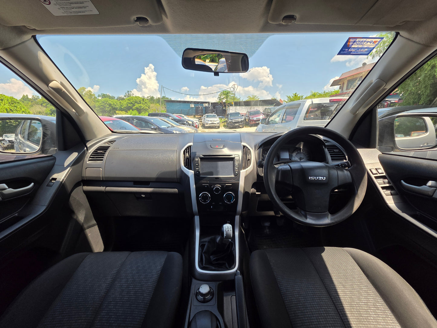 2017 Isuzu D-MAX D/CAB 2.5 M HI PICK UP 4WD (MT) - (BPD1618)