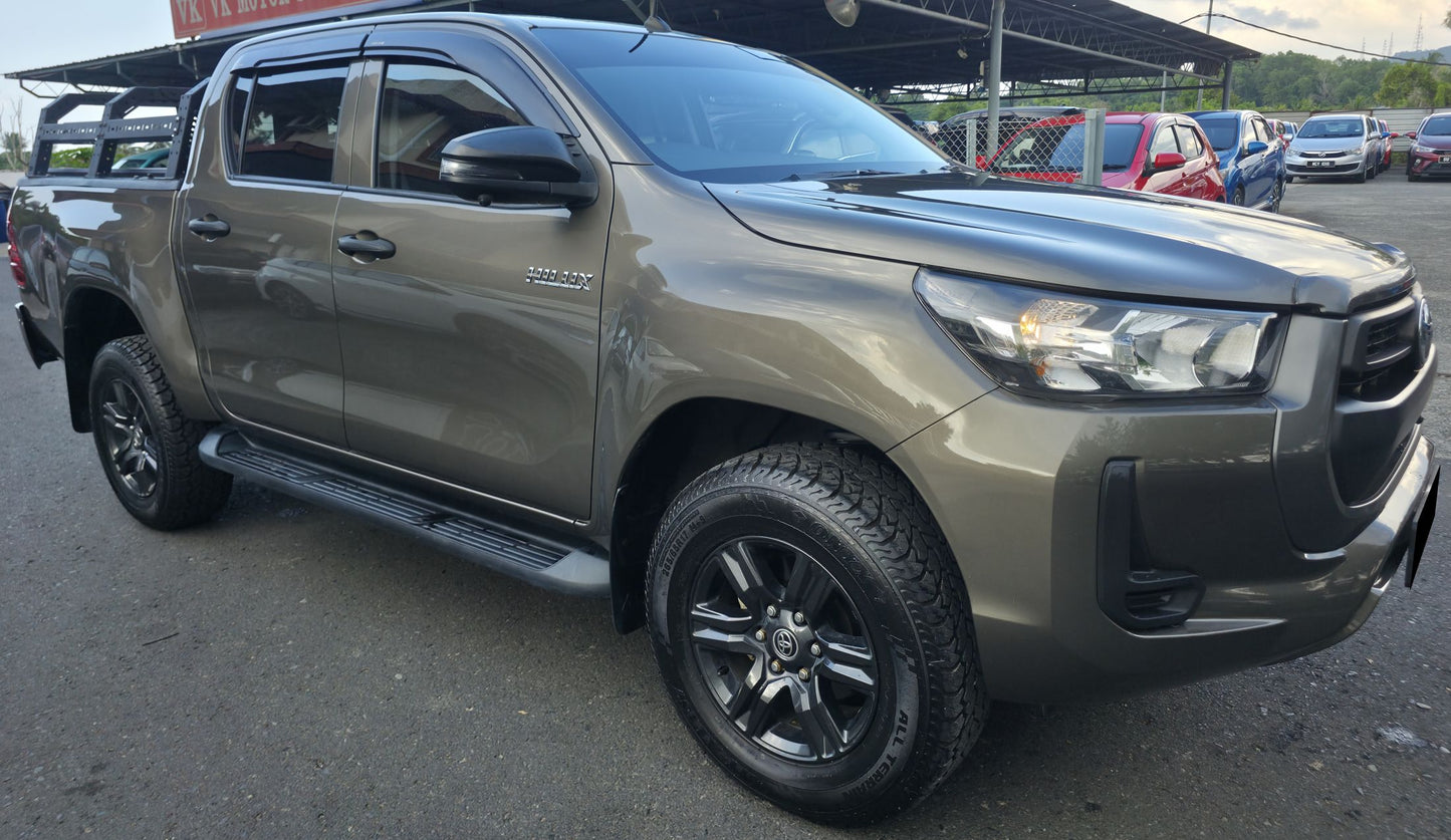 2022 Toyota HILUX D/CAB 2.4 (E) 4X4 VNT (AT) - (SMG9856)