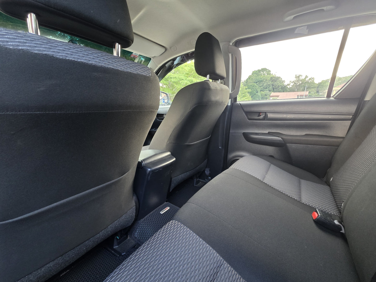 2022 Toyota HILUX D/CAB 2.4 (E) 4X4 VNT (AT) - (SMG9856)