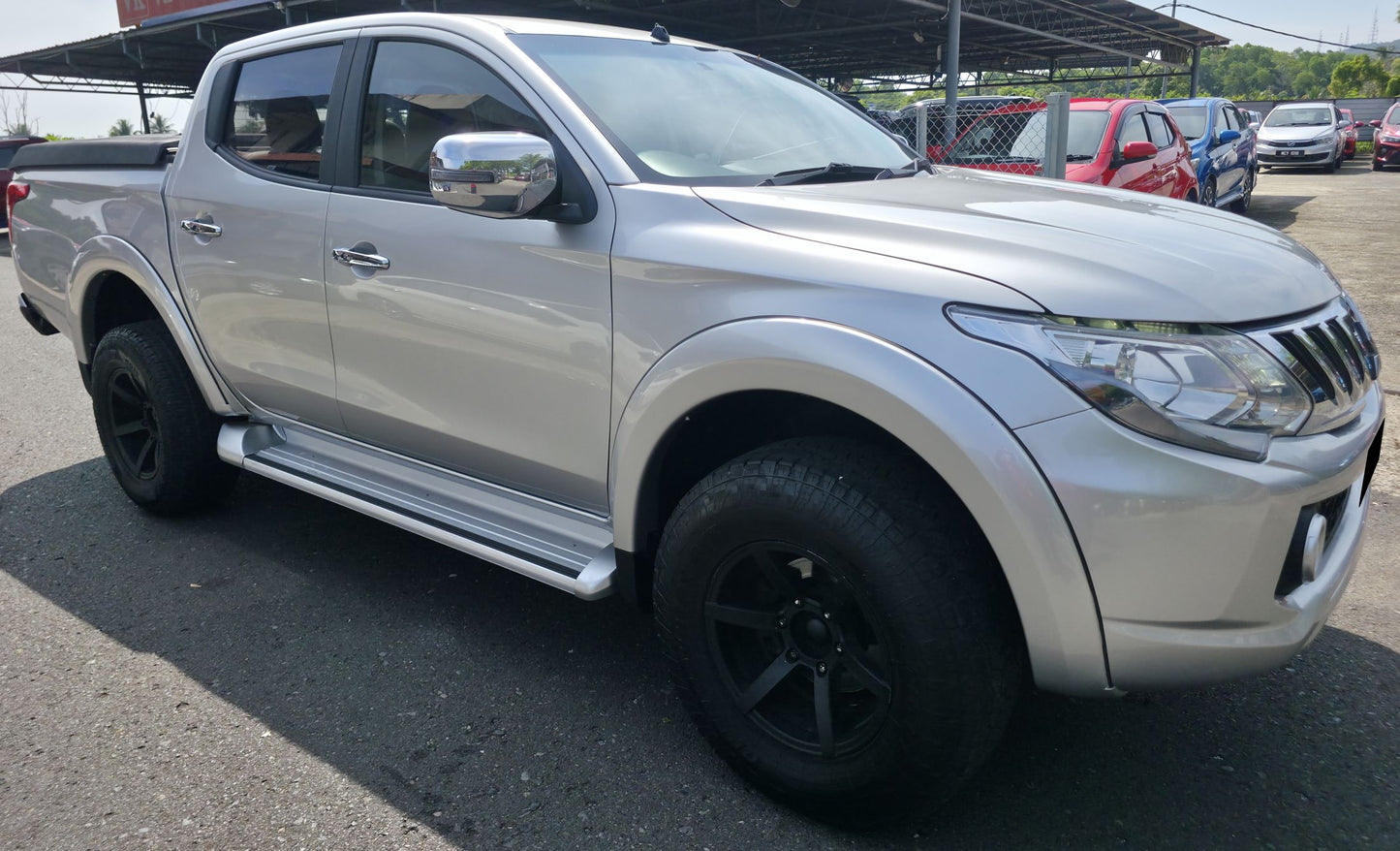 2018 Mitsubishi TRITON D/CAB 2.4 A VGT 4WD (AT) - (VCQ6689)