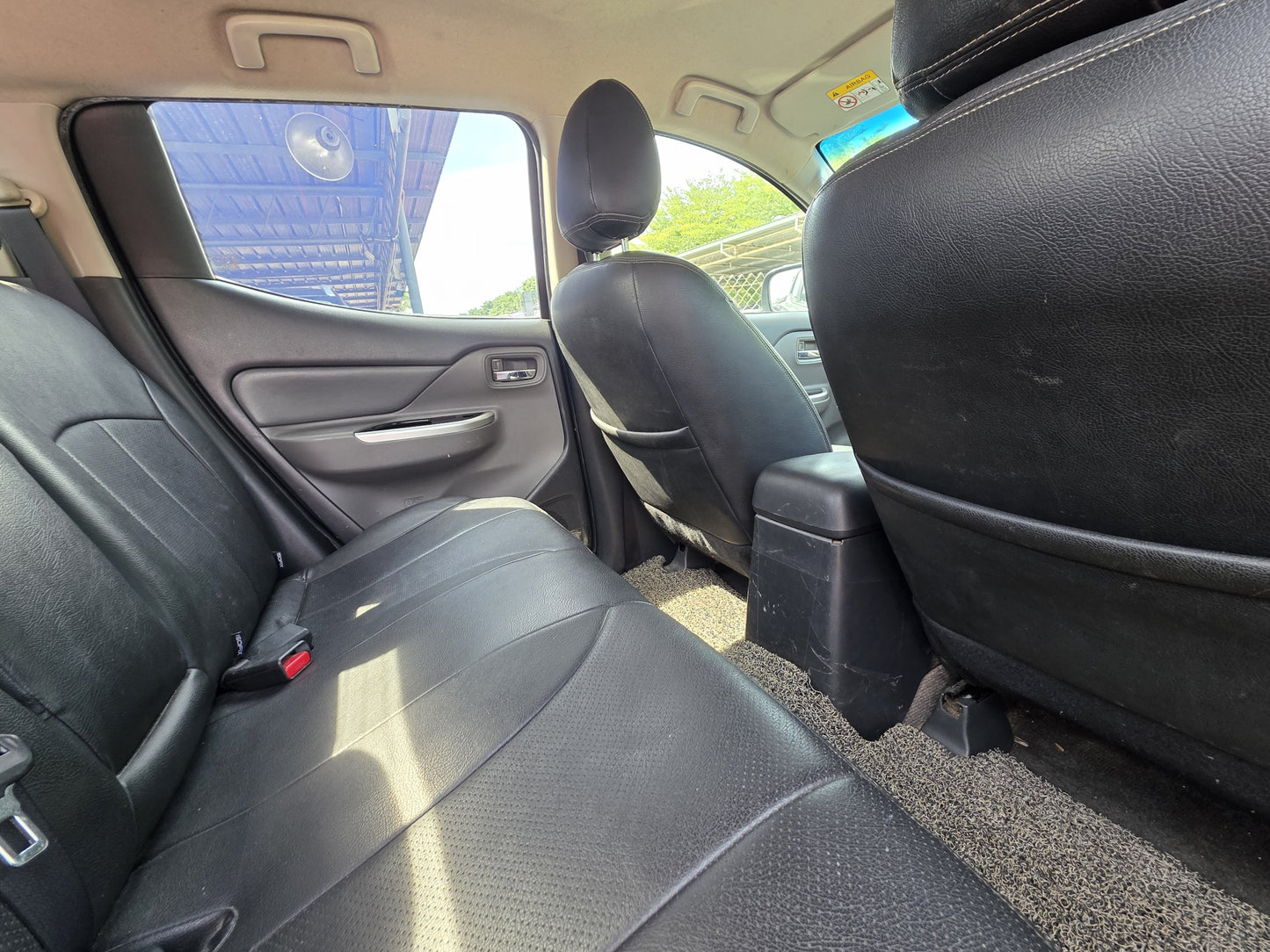 2018 Mitsubishi TRITON D/CAB 2.4 A VGT 4WD (AT) - (VCQ6689)