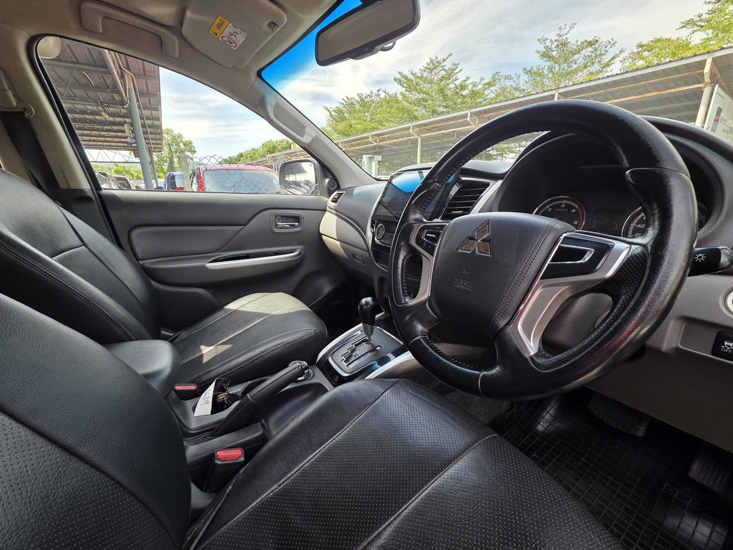 2018 Mitsubishi TRITON D/CAB 2.4 A VGT 4WD (AT) - (VCQ6689)