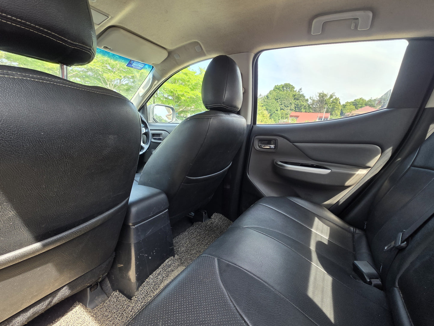 2018 Mitsubishi TRITON D/CAB 2.4 A VGT 4WD (AT) - (VCQ6689)