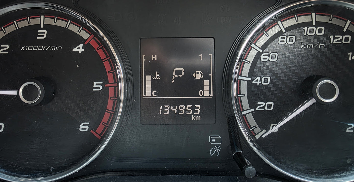 2018 Mitsubishi TRITON D/CAB 2.4 A VGT 4WD (AT) - (VCQ6689)