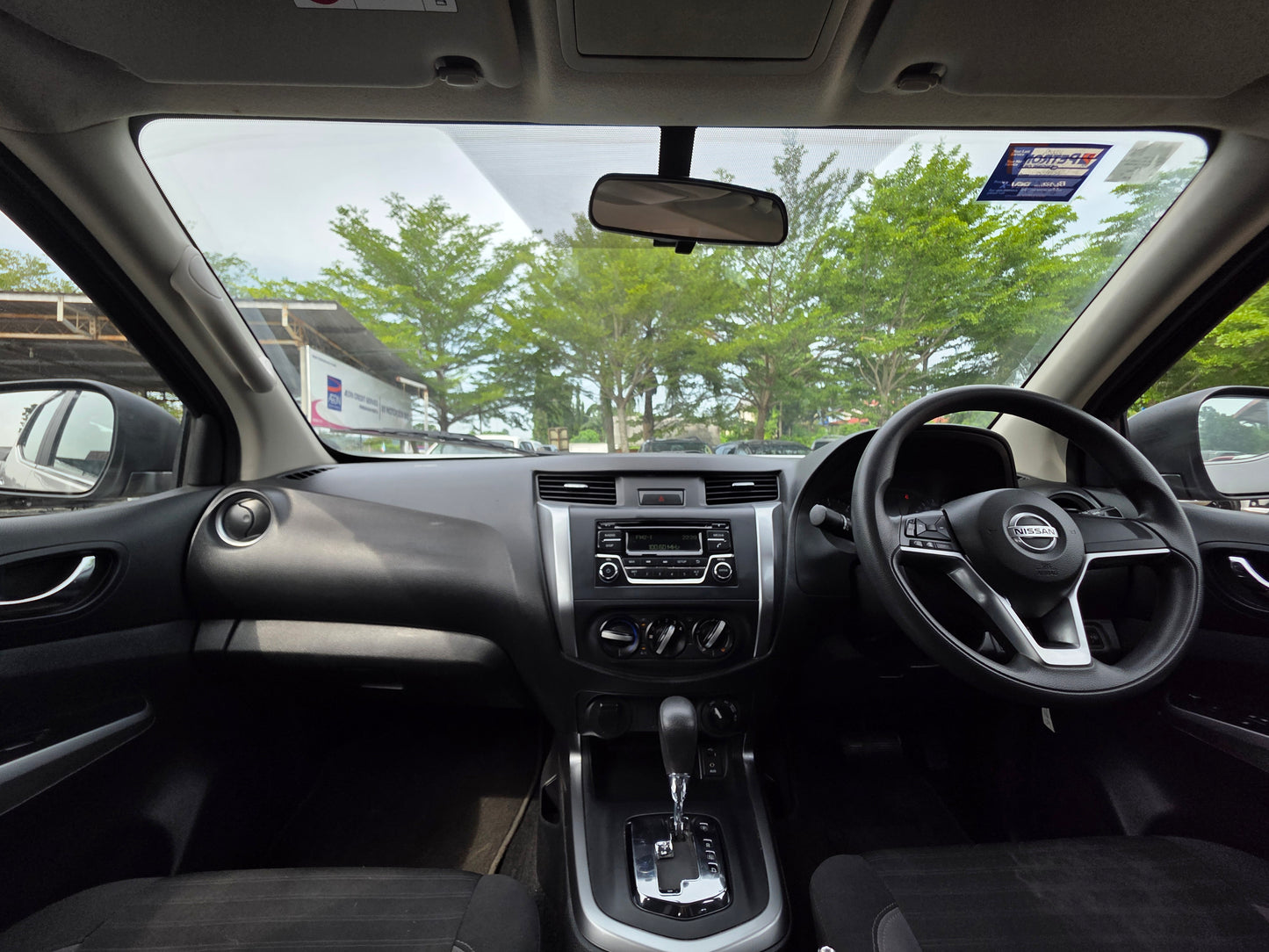 2021 Nissan NAVARA DC 2.5 A SE 4WD FL (AT) - (VGQ6825)