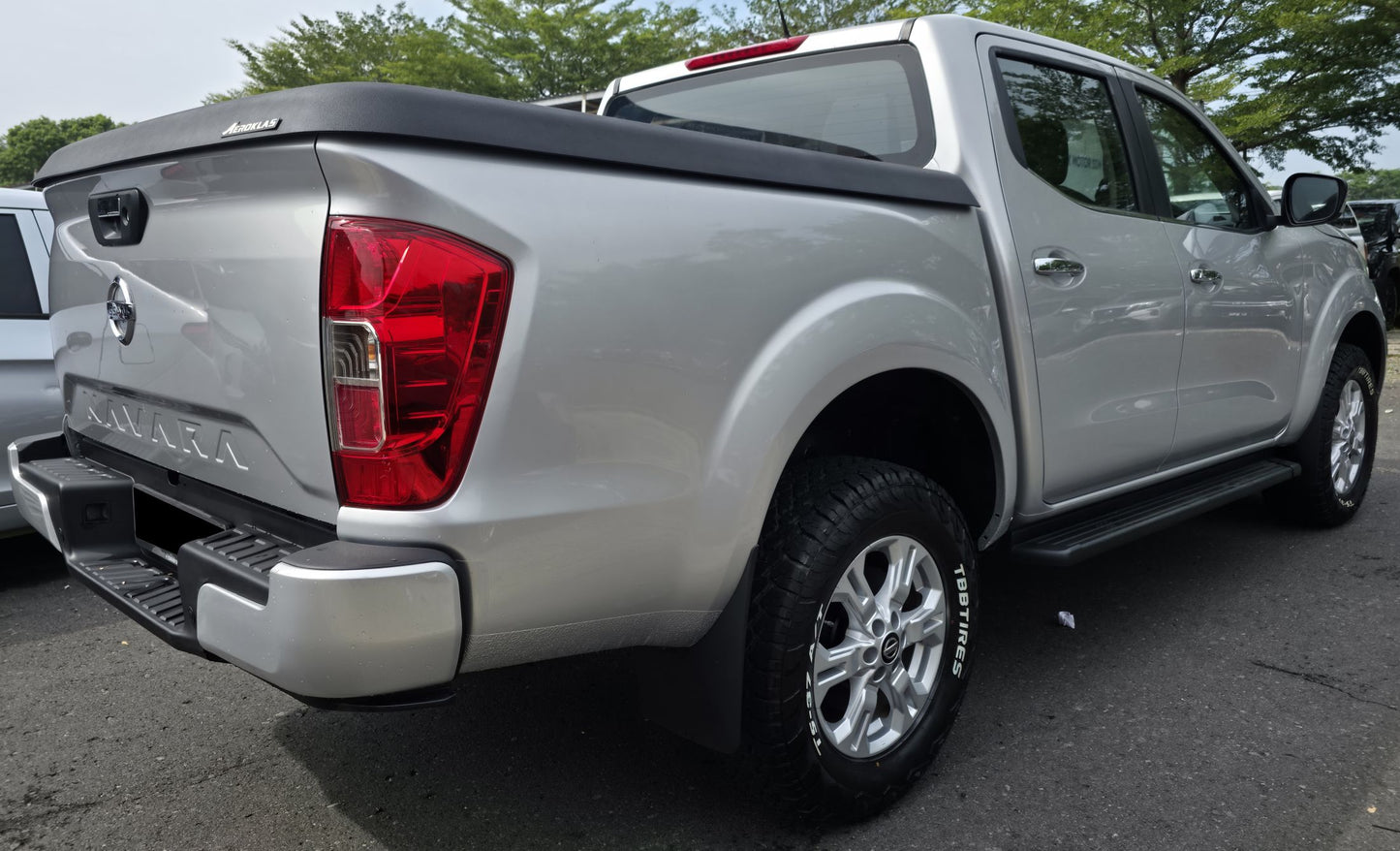 2021 Nissan NAVARA DC 2.5 A SE 4WD FL (AT) - (VGQ6825)