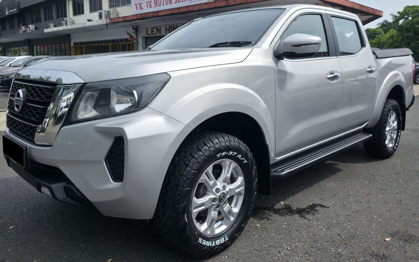 2021 Nissan NAVARA DC 2.5 A SE 4WD FL (AT) - (VGQ6825)