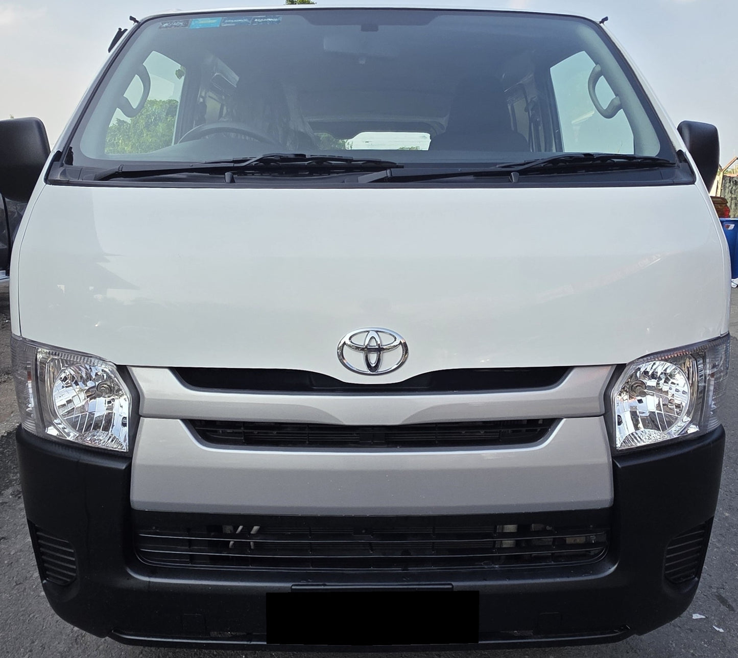 2017 Toyota HIACE KDH200 2.5 M (MT) - (SAC5579D)