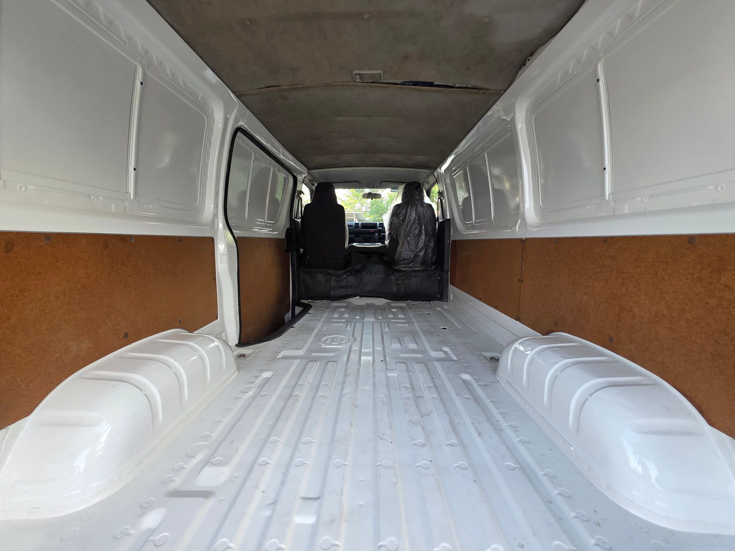 2017 Toyota HIACE KDH200 2.5 M (MT) - (SAC5579D)