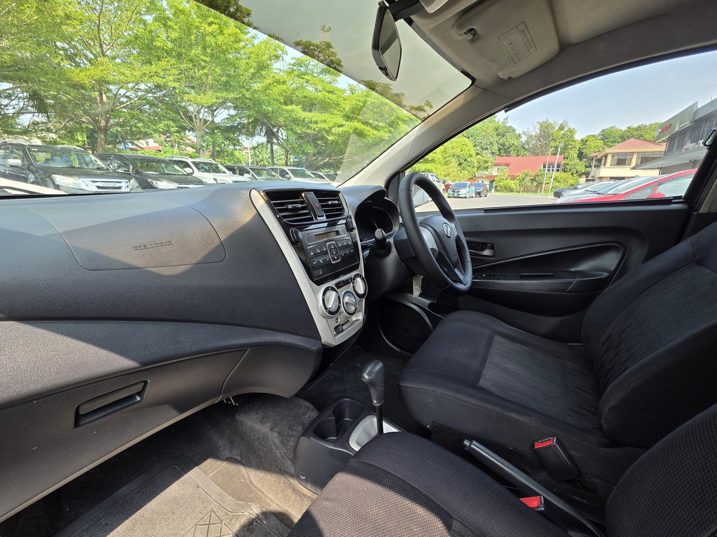 2017 Perodua AXIA 1.0 - 1000 A G FL (AT) - (VAL4839)