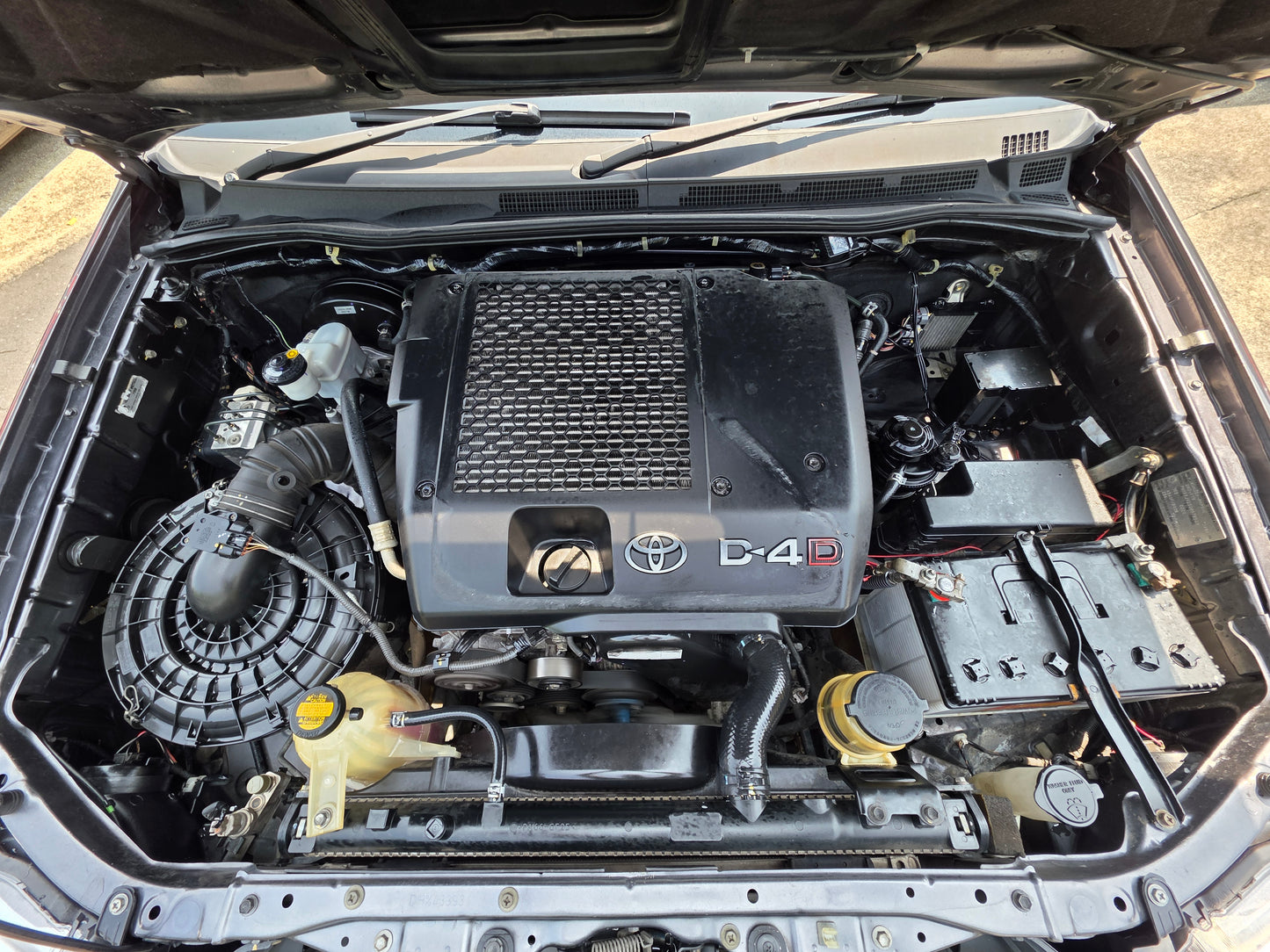 2015 Toyota HILUX D/CAB 2.5 A G (TRD BODYKITS) 4X4 FL VNT (AT) - (JRF6716)