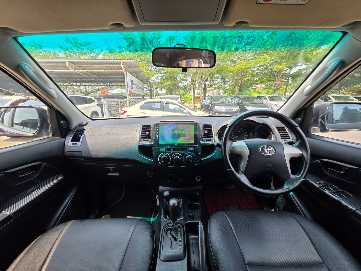2015 Toyota HILUX D/CAB 2.5 A G (TRD BODYKITS) 4X4 FL VNT (AT) - (JRF6716)