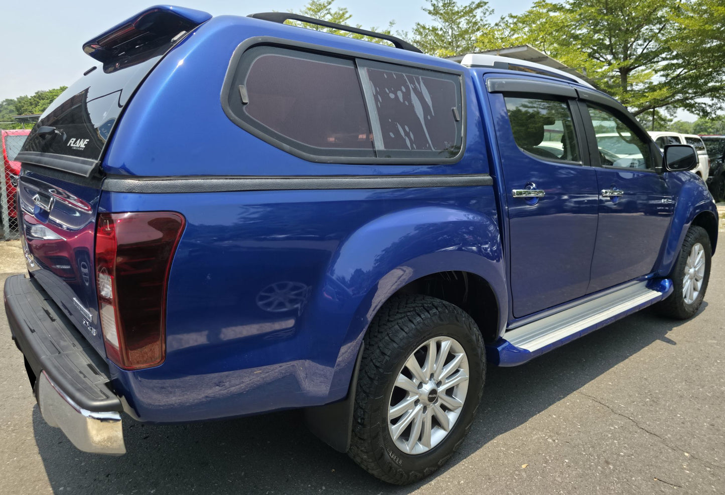 2019 Isuzu D-MAX DC 1.9 A BLUEPOWER PREM 2WD (AT) - (YY6286)