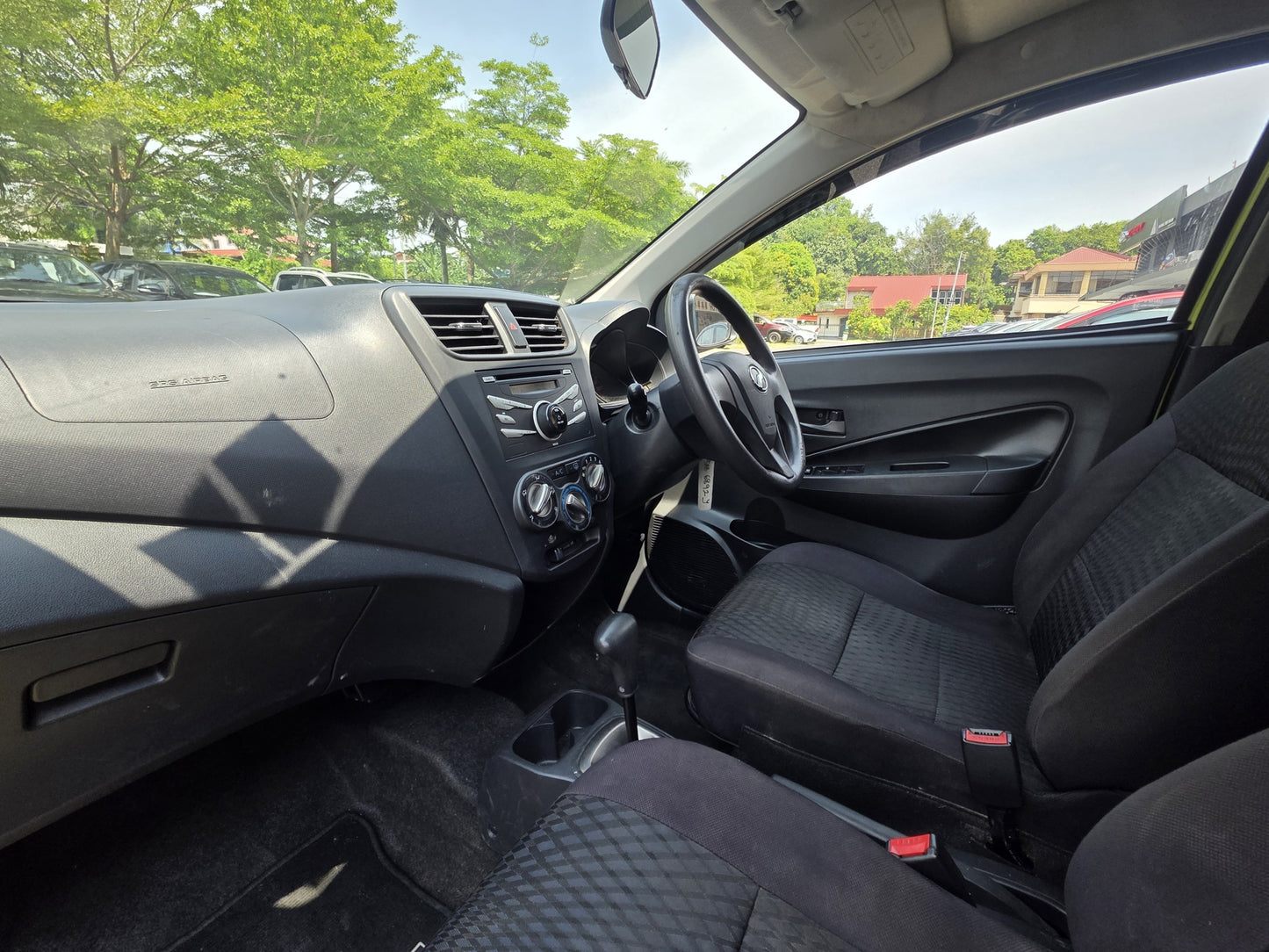 2015 Perodua AXIA 1.0 A - 1000 G (AT) - (SAB6892Y)
