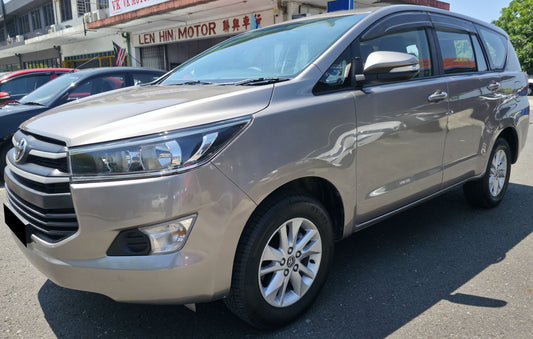 2017 Toyota INNOVA 2.0 A (E) FL (AT) - (JSH3226)