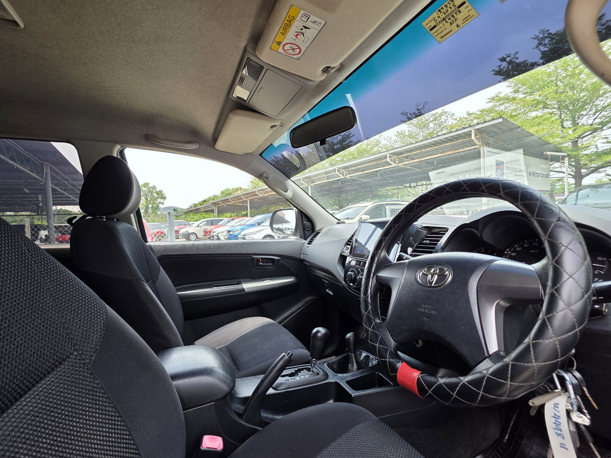 2014 Toyota HILUX D/CAB 2.5 A (G) VNT 4WD (AT) - (W4498U)