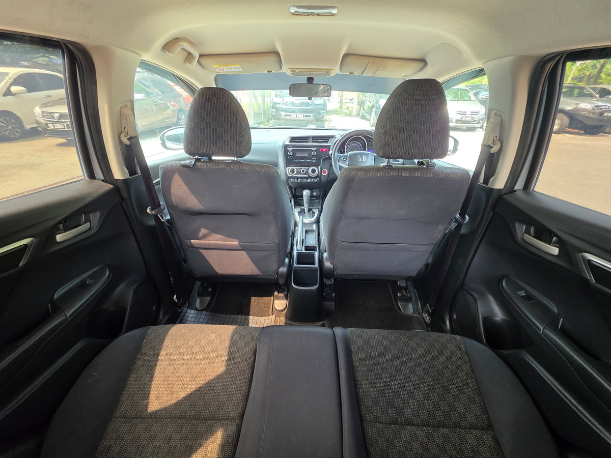 2015 Honda JAZZ 1.5 A E I-VTEC FL (AT) - (NDC2554)