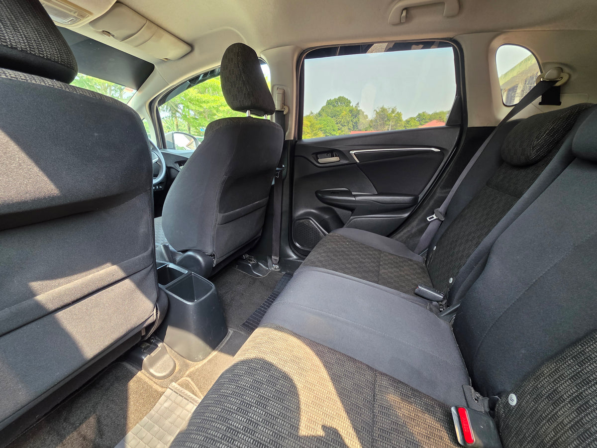 2015 Honda JAZZ 1.5 A E I-VTEC FL (AT) - (NDC2554)