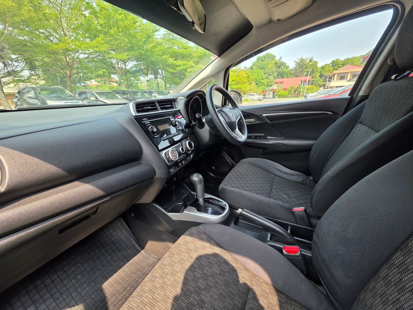 2015 Honda JAZZ 1.5 A E I-VTEC FL (AT) - (NDC2554)