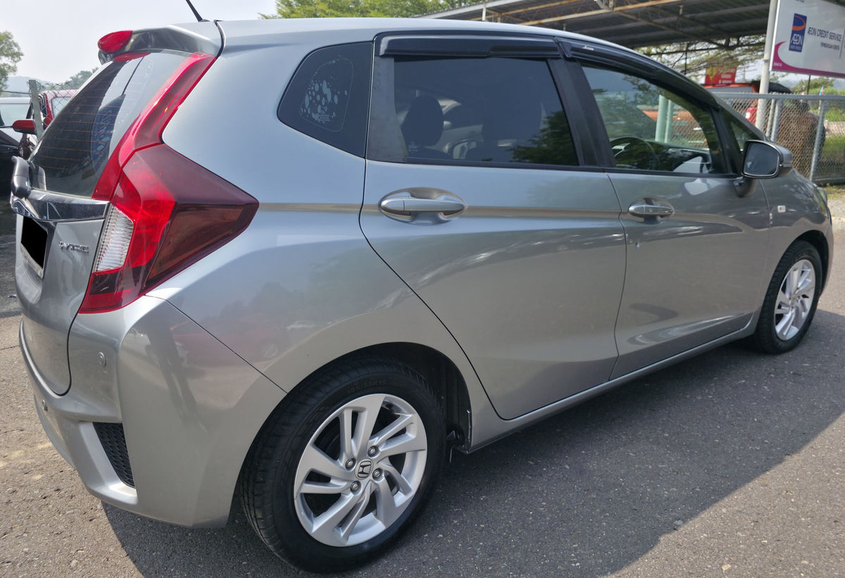 2015 Honda JAZZ 1.5 A E I-VTEC FL (AT) - (NDC2554)