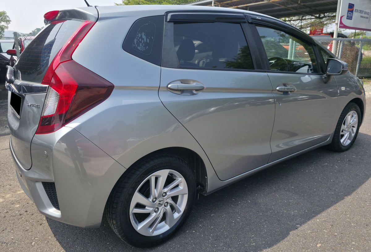 2015 Honda JAZZ 1.5 A E I-VTEC FL (AT) - (NDC2554)