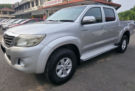 2012 Toyota HILUX DC 2.5 M (G) VNT 4WD (MT) - (WWH2382)