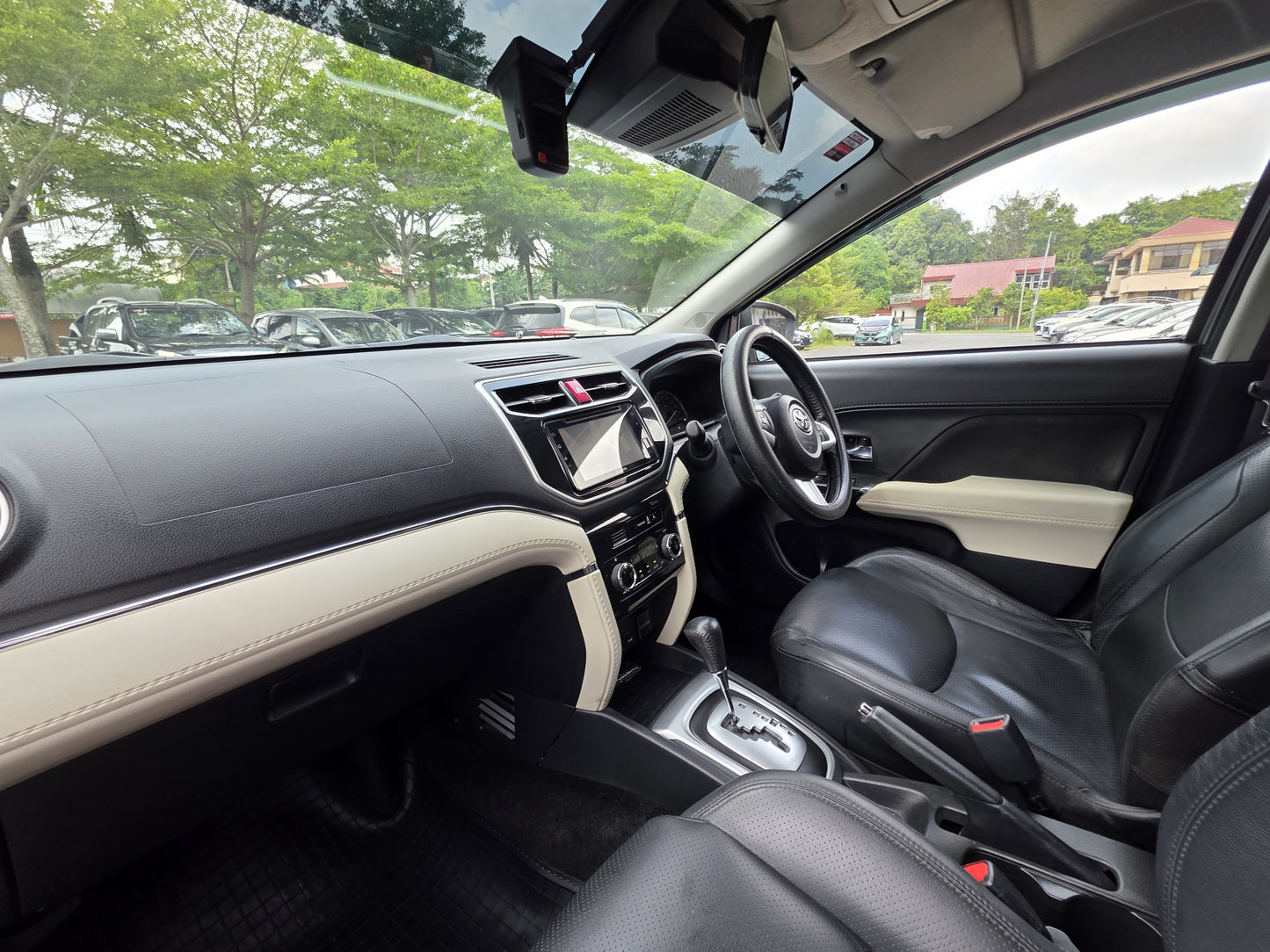 2019 Toyota RUSH 1.5 A (S) F700RE DUAL VVT-i FL (AT) - (VCV7492)